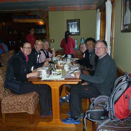 Everest Summit Lodge - Monjo Bagian luar foto